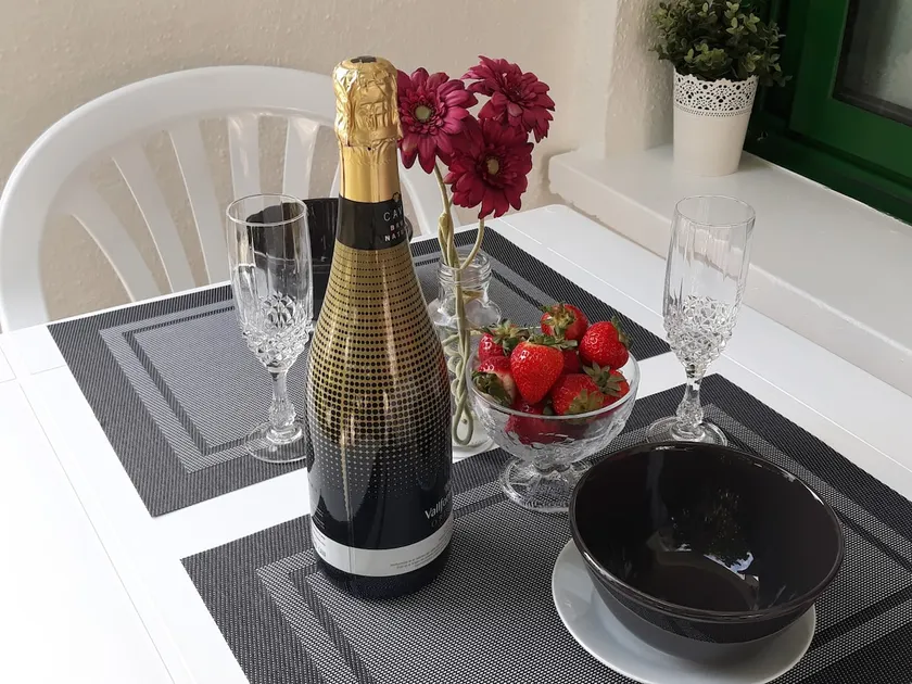 Royal Apartament-200m From Beach- Wifi - Image 1
