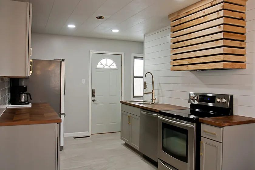 ‼️Cute Modern Cottage 3 min from Purdue Campus! ‼️ - Image 1