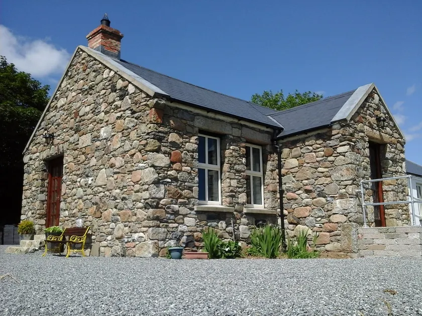 Mourneview Cottage - Image 1