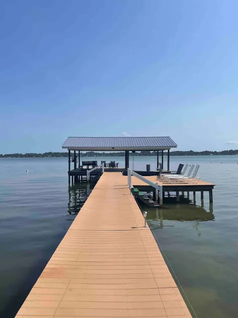Blue Haven House - Image 1
