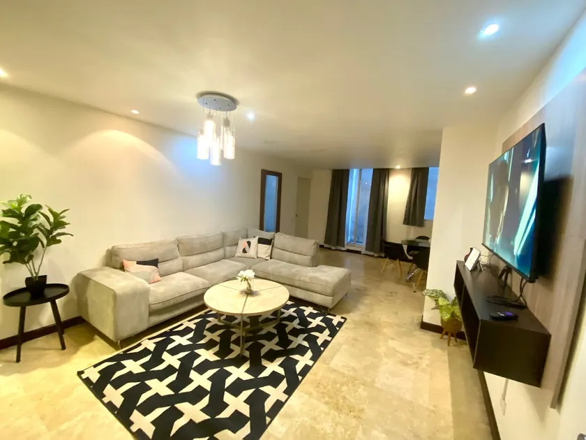 Lovely & Spacious 3 Bedroom Apartment - 20% OFF! - Image 1