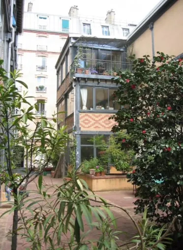 Small 2 rooms with terrace - Image 1