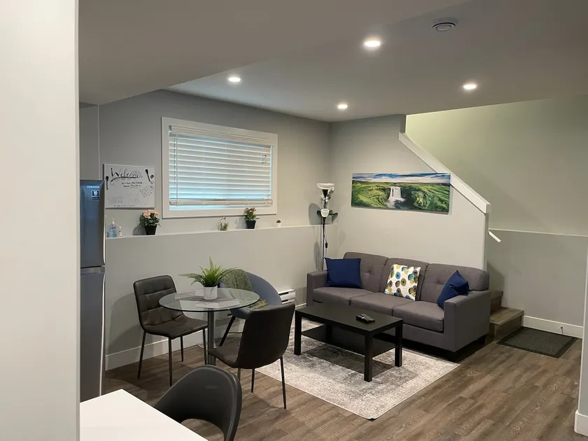 Hamm Suite - Image 1