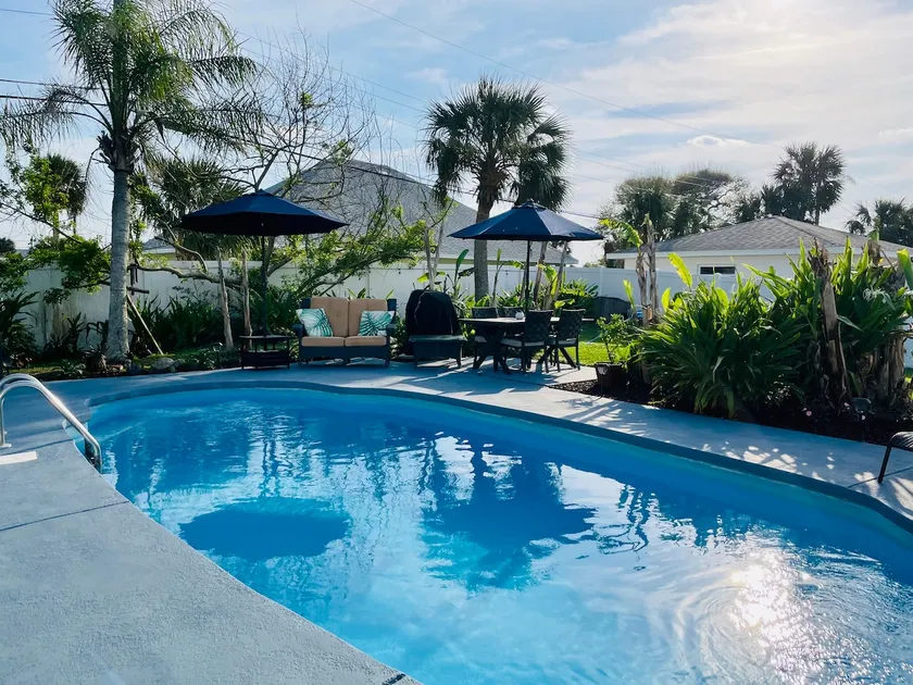 Ormond Oasis Retreat • Pool & Hot Tub - Image 1