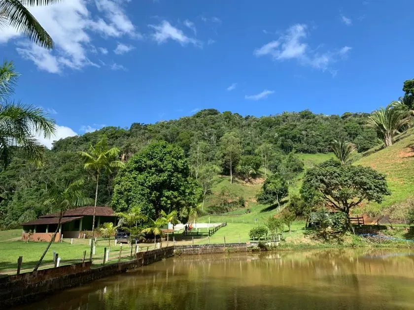 Mountain ranch with pool and nature - Image 1