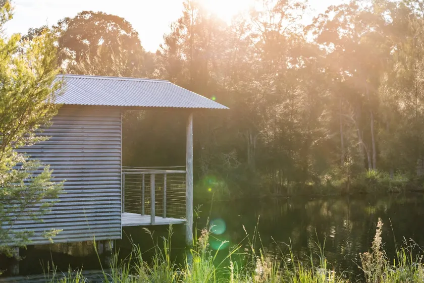 Lake Hut Studio - By Worrowing Jervis Bay - Image 1