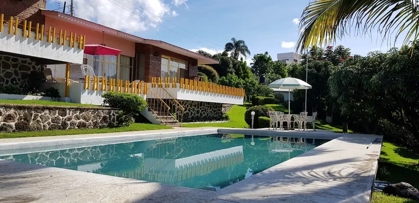 Quinta Celes - Image 1