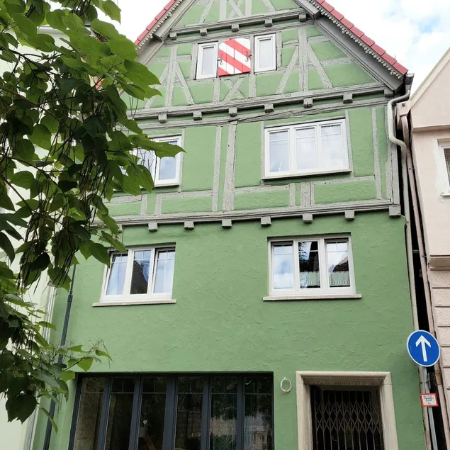 Beautiful, new apartment in historic building - Image 1