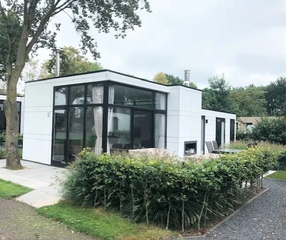 Fantastic Chalet Zeeduin 4 directly on Lake Veluwe - Image 1