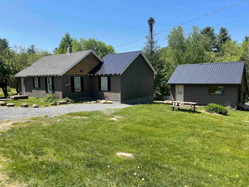Lakeside Adirondack Cottage - Image 1