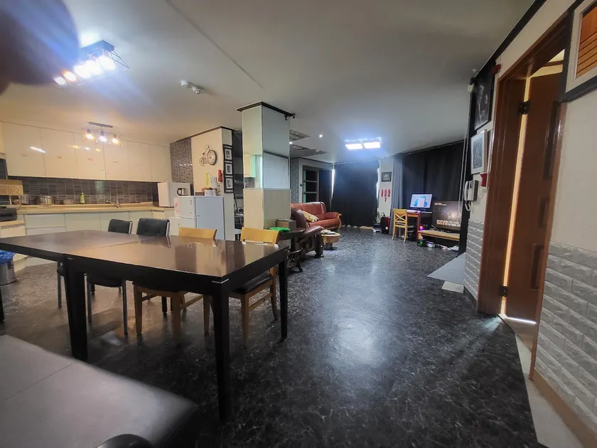 d house 148m²big place for group - Image 1