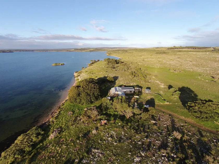 Ratcliff Cottage - Image 1