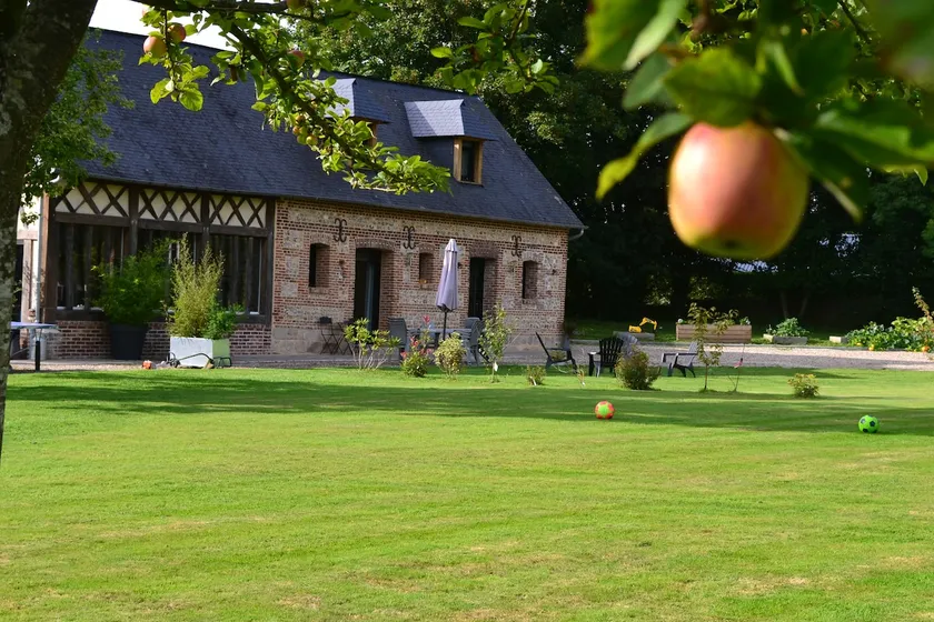 **** Gîte 15 minutes from the Normandy coast - Beds made - Image 1