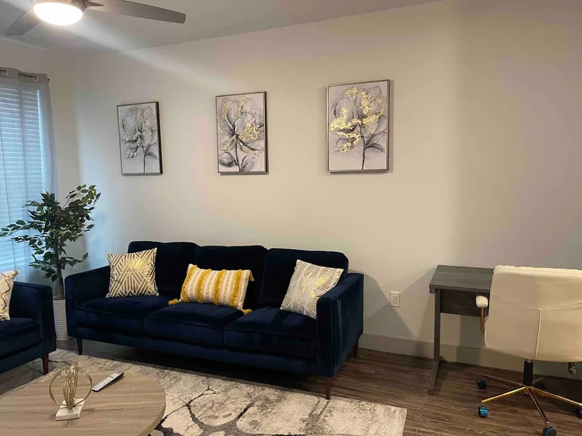 Peaceful Pad @LegacyWest - Image 1