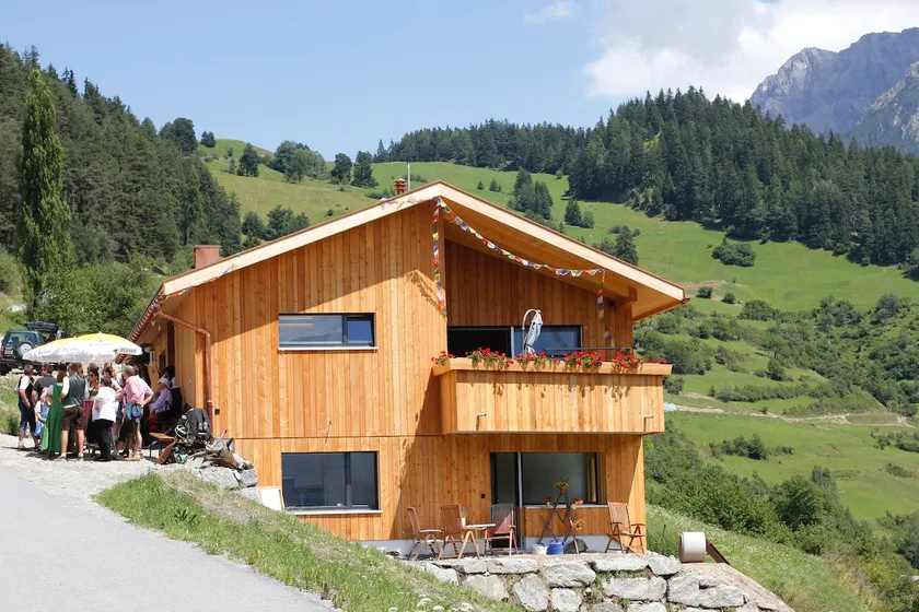 Modern apartment ”achasa” with unique views - Image 1