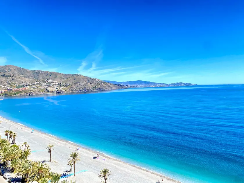 Facing the sea, Velilla Beach, Underground parking - Image 1
