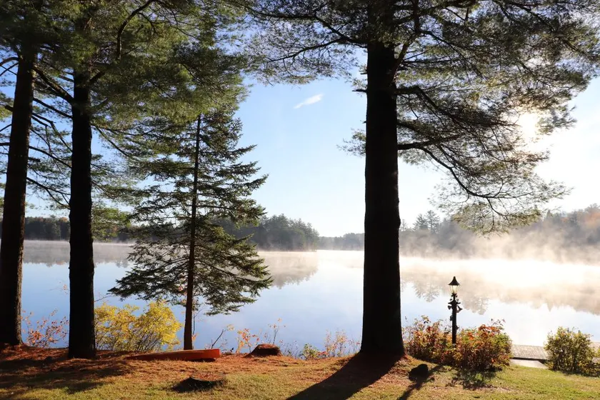 Rocky Lodge - Adirondack Waterfront House - Image 1
