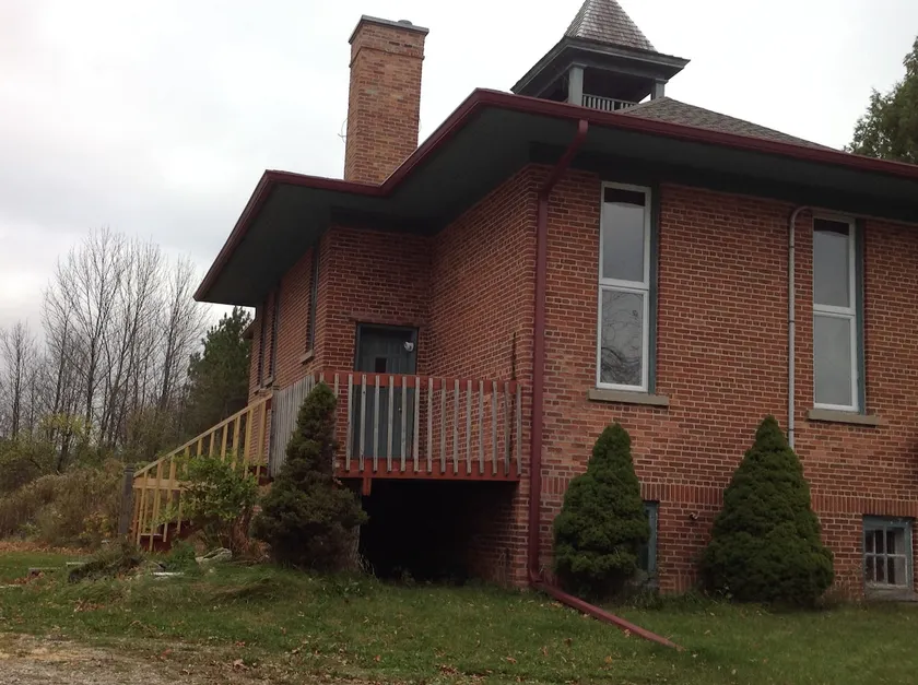 Quiet Country School House - Image 1