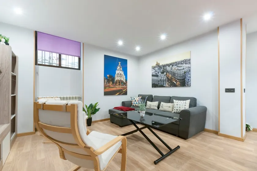 NEW APARTMENT PLAZA DE ESPAÑA - Image 1