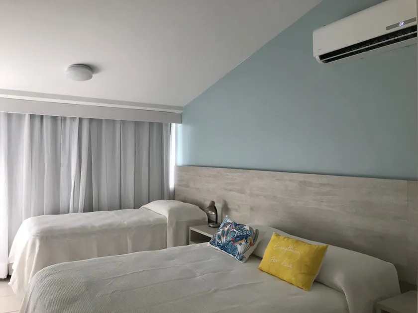 Flat no Nannai Residence - Muro Alto - Image 1