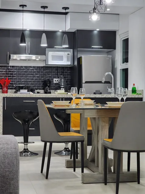 APT 4E-Private Residential-10 min. from Plaza Ceiba - Image 1