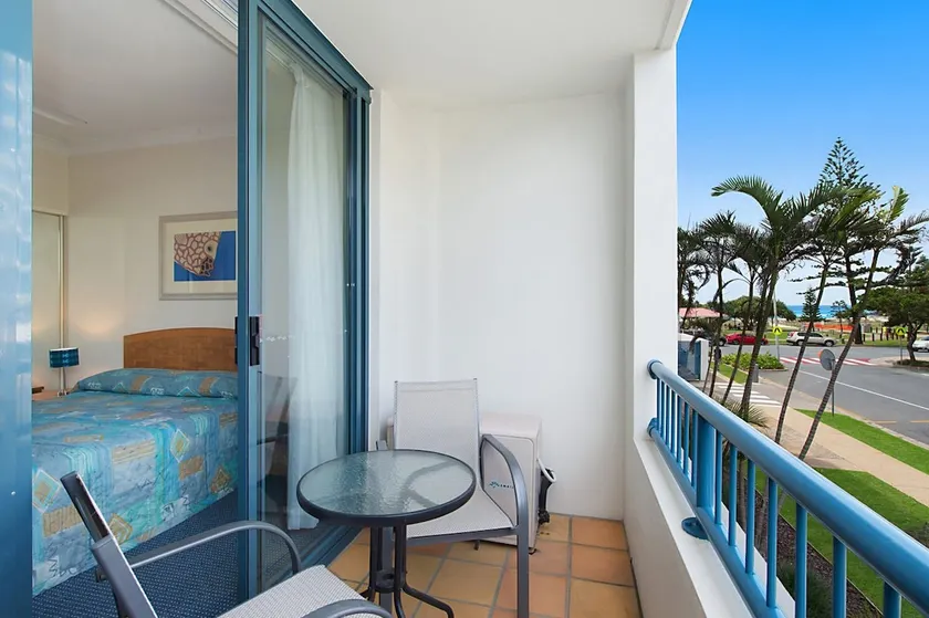Calypso Plaza Resort Unit 146 - Central Coolangatta Direkt am Strand gelegen - Image 1