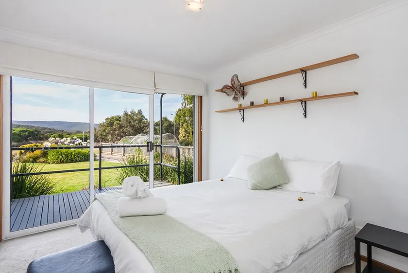 A River Bed Cottage - Image 1