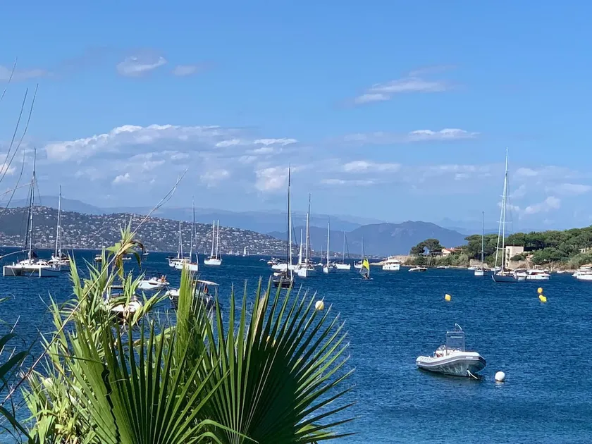 Villa St Tropez and amazing location on the beach - Image 1