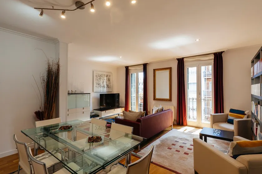 IRLES EIXAMPLE - Image 1