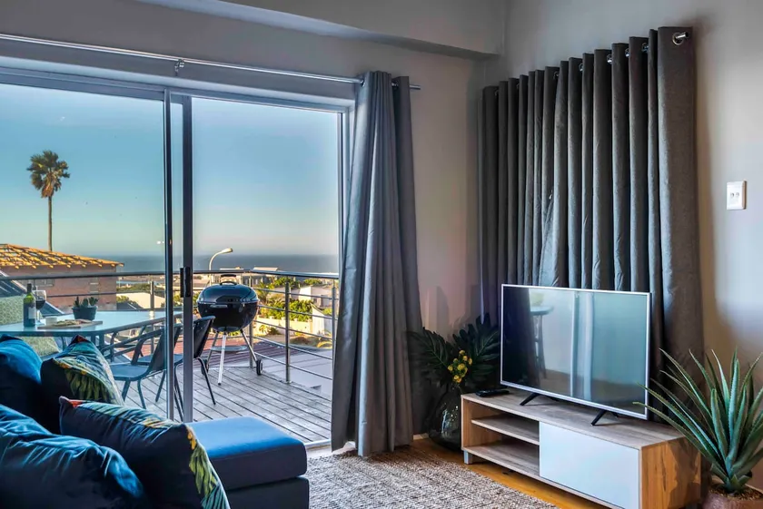 Harbour View Luxury Villa - Image 1