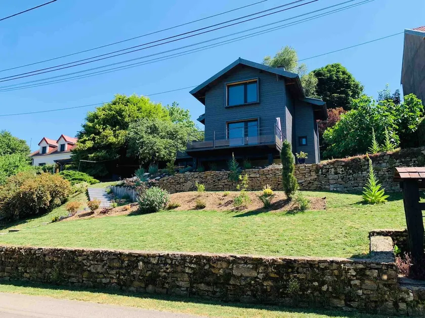 castle cottage - Image 1