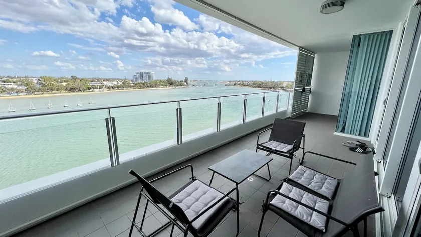 Mandurah Holiday Waterfront Stay - Image 1