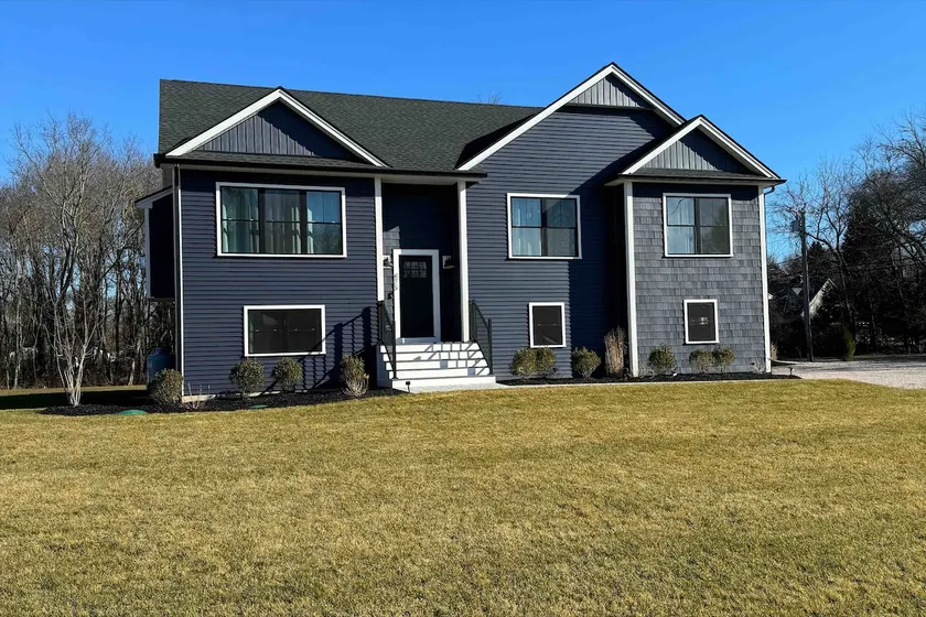 Brand New Spacious Coastal Home - Image 1