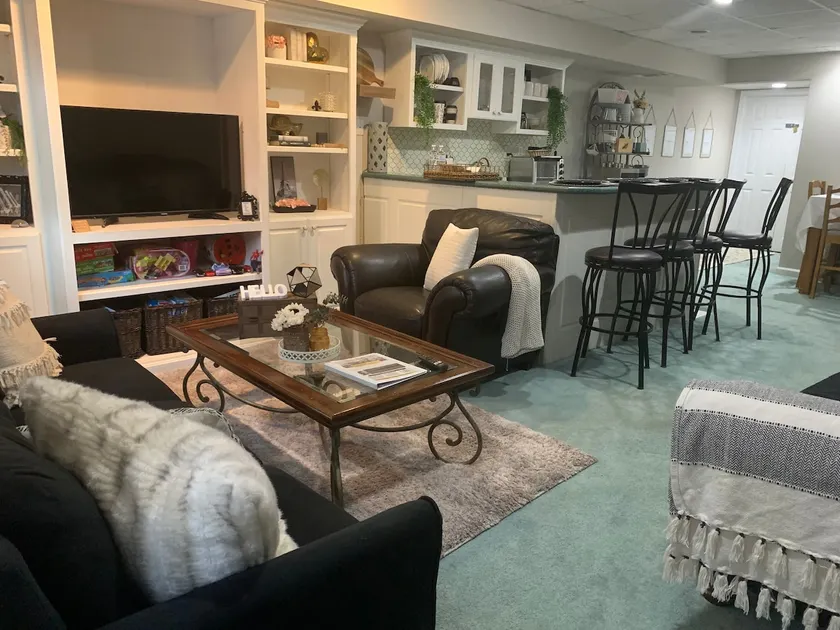 Comfortable, Cozy, & Private Basement Suite Near Stone Mtn & Downtown Lilburn  - Image 1