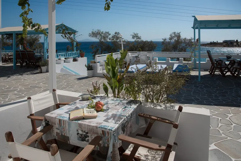Paros Carmel studio-apartment - Image 1
