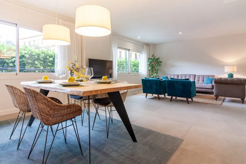 Miramar Luxury 2 bedroom Freshlanding - Image 1