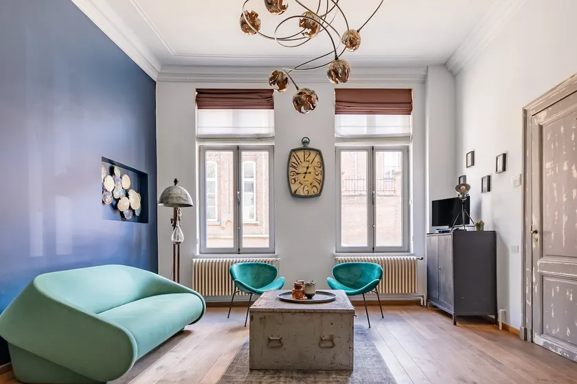 Industrial Minimalist Apartment with Terrace - Image 1