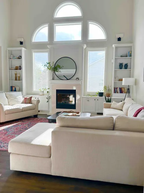 Ridgeway Villa / Hall of Fame - Image 1