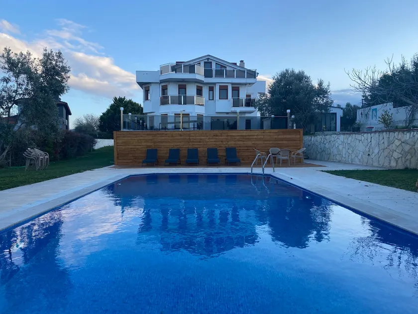 NefesUrla Villa - Image 1