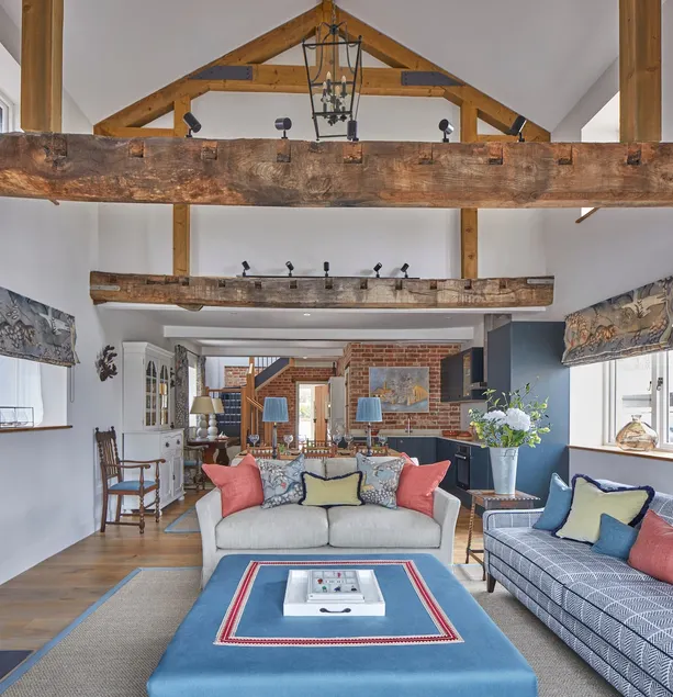 The Barn - Delightful Wiltshire Holiday Home - Image 1