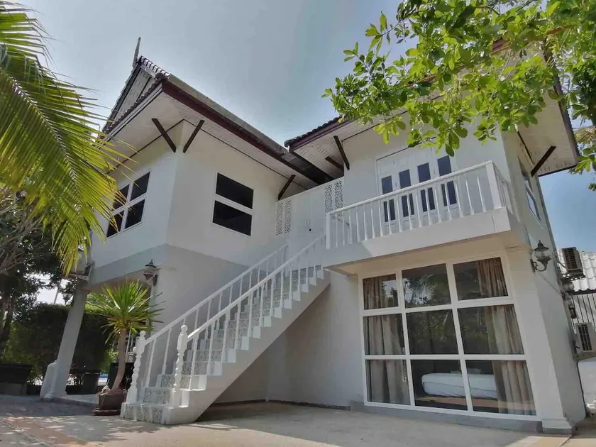 The private house 4 Bedrooms(BANN THAI) - Image 1