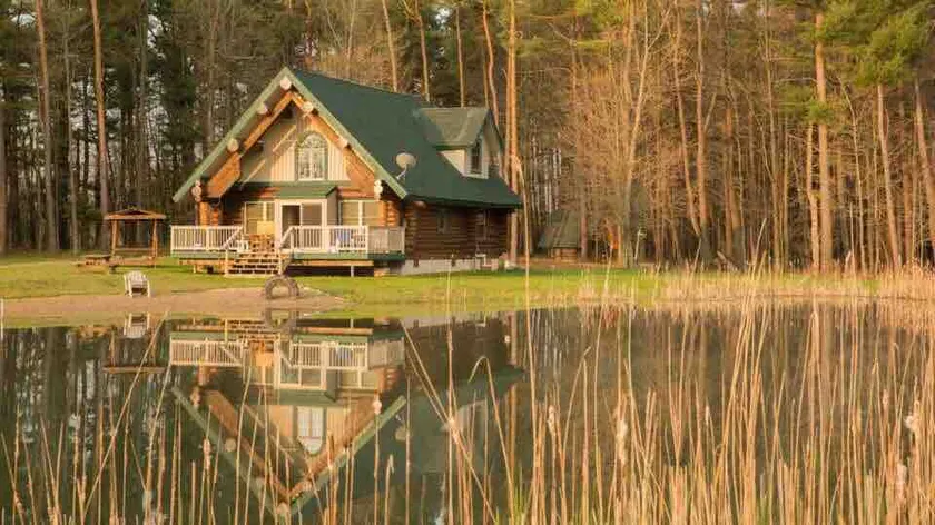 Lake Luna Metamora - Image 1