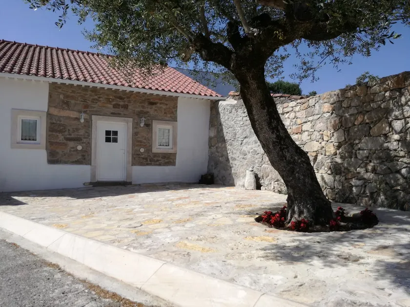 Casa da Figueirinha - Image 1