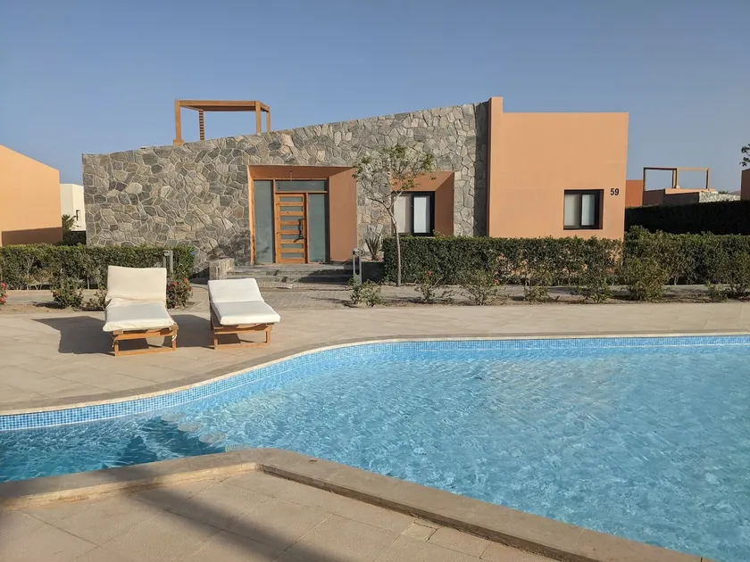 2BR Pool Front Soma bay Villa Near Mesca Beach - Image 1