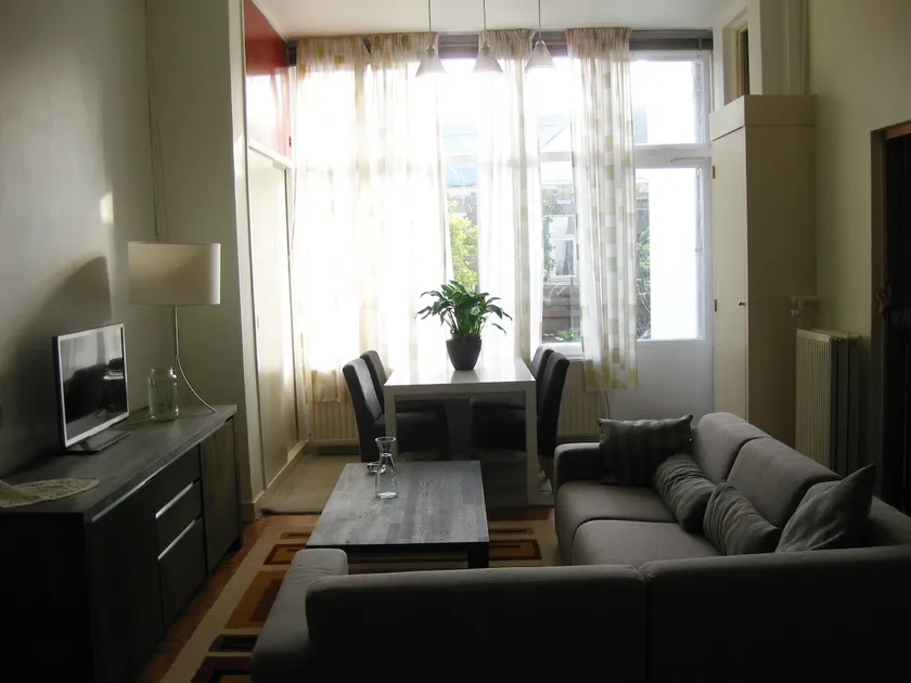 Cozy apartment in De Pijp - Image 1