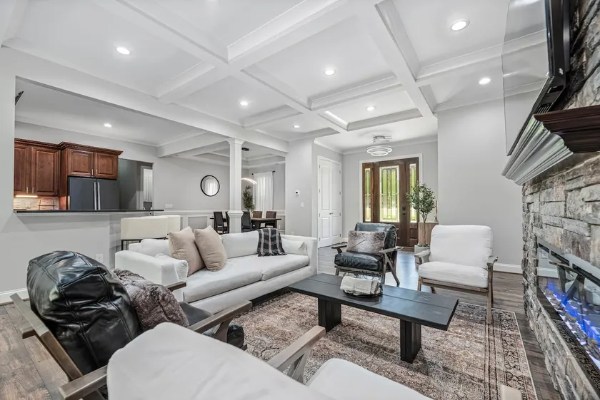 Cozy/Spacious Mountain Style•Movie Room•Fireplace! - Image 1