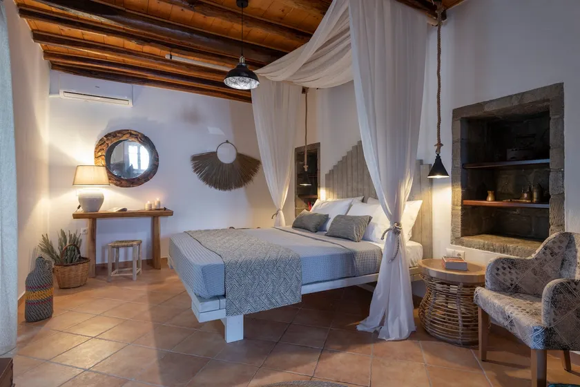 Perivolia Summer House - Image 1