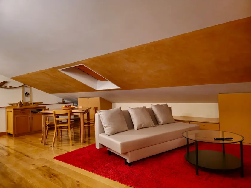 Delightful attic apartment in the center of the seaside town, - Image 1