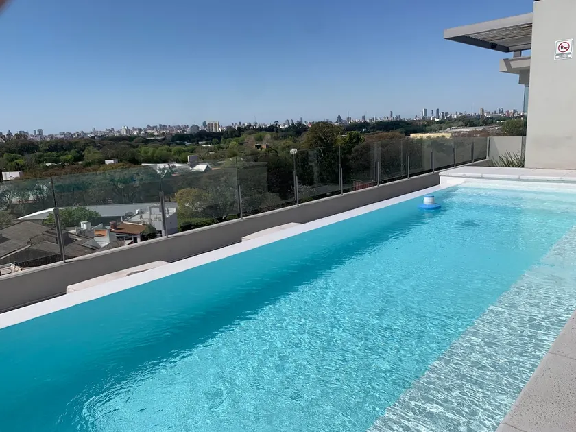 Relaxing 9th-Floor with Pool & Gym - Image 1