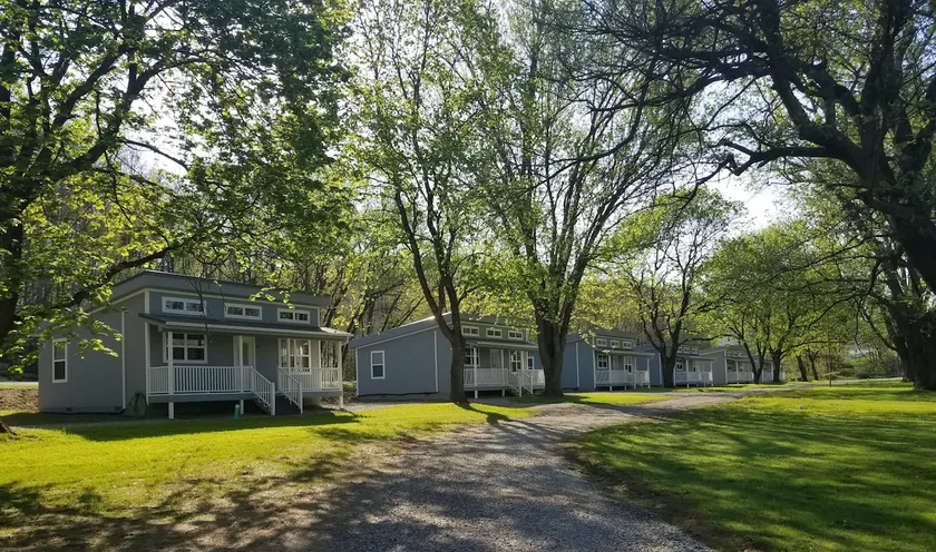 #1 Sunset COTTAGE Great for families 2 bedroom - Image 1